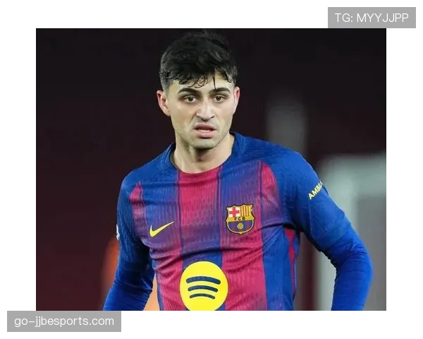 巴萨官方宣布:中场核心佩德里因腿筋伤势将缺席四周 巴萨官方宣布:中场核心佩德里因腿筋伤势将缺席四周